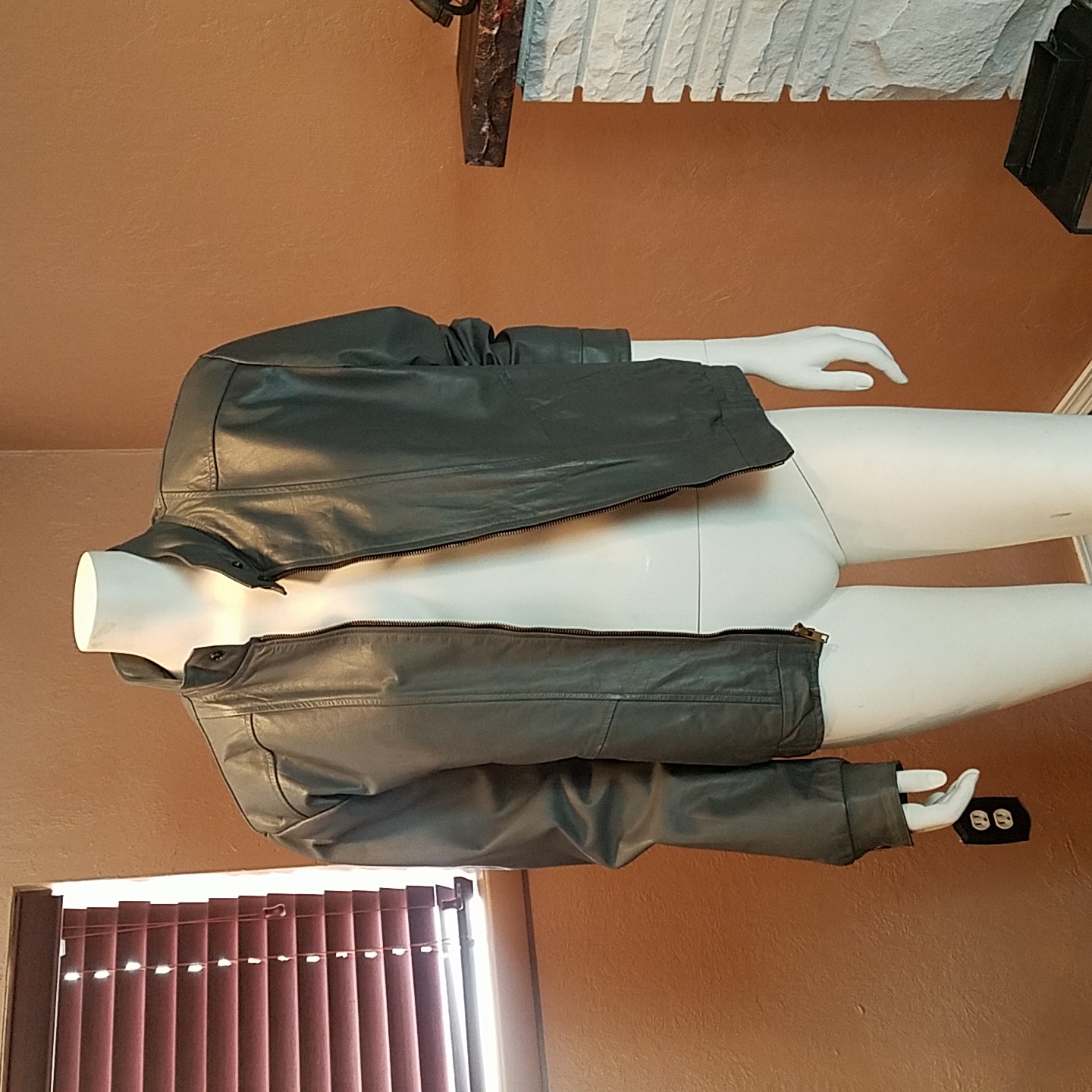 Vtg In Great Condition Genuine Leather Jacket